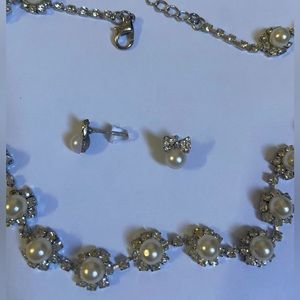 Vintage Faux Pearl Choker Necklace & Earring 🔅